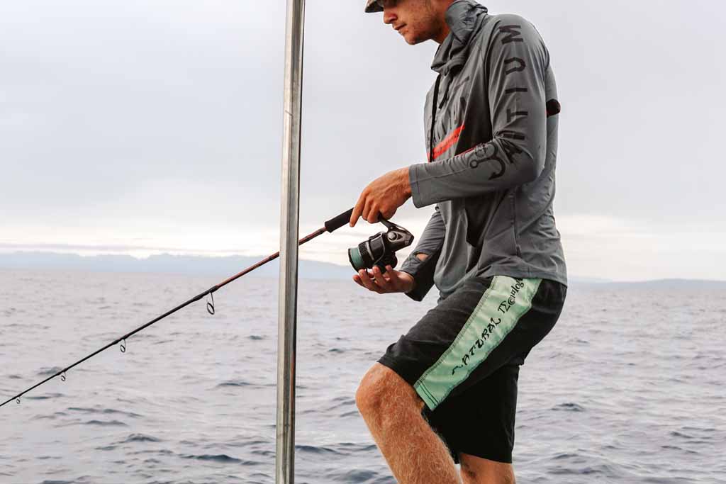 How to Use Topwater Lures: Advantages, Types, Functions, Ideal Conditions