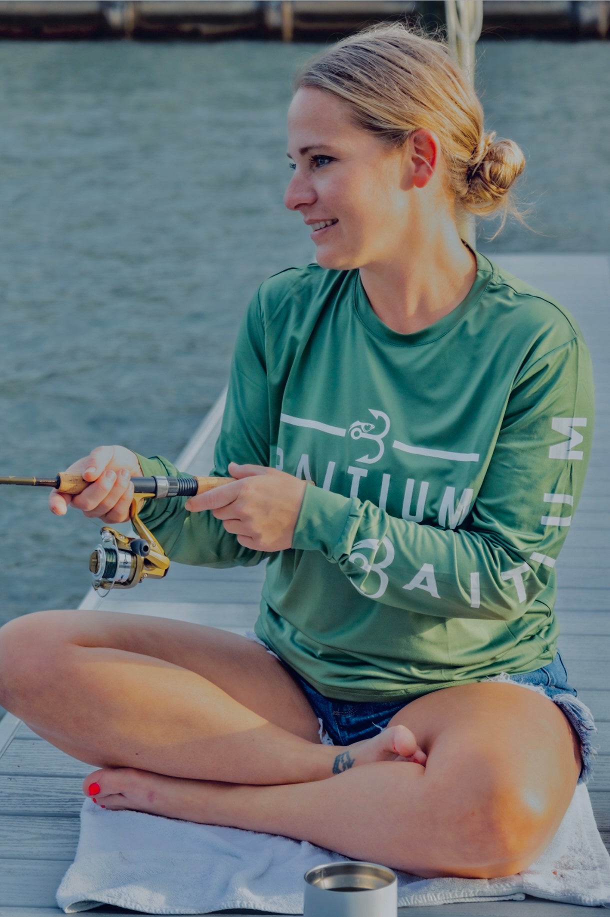 Get to know Larissa Marchsteiner (@gatorgirl1183)