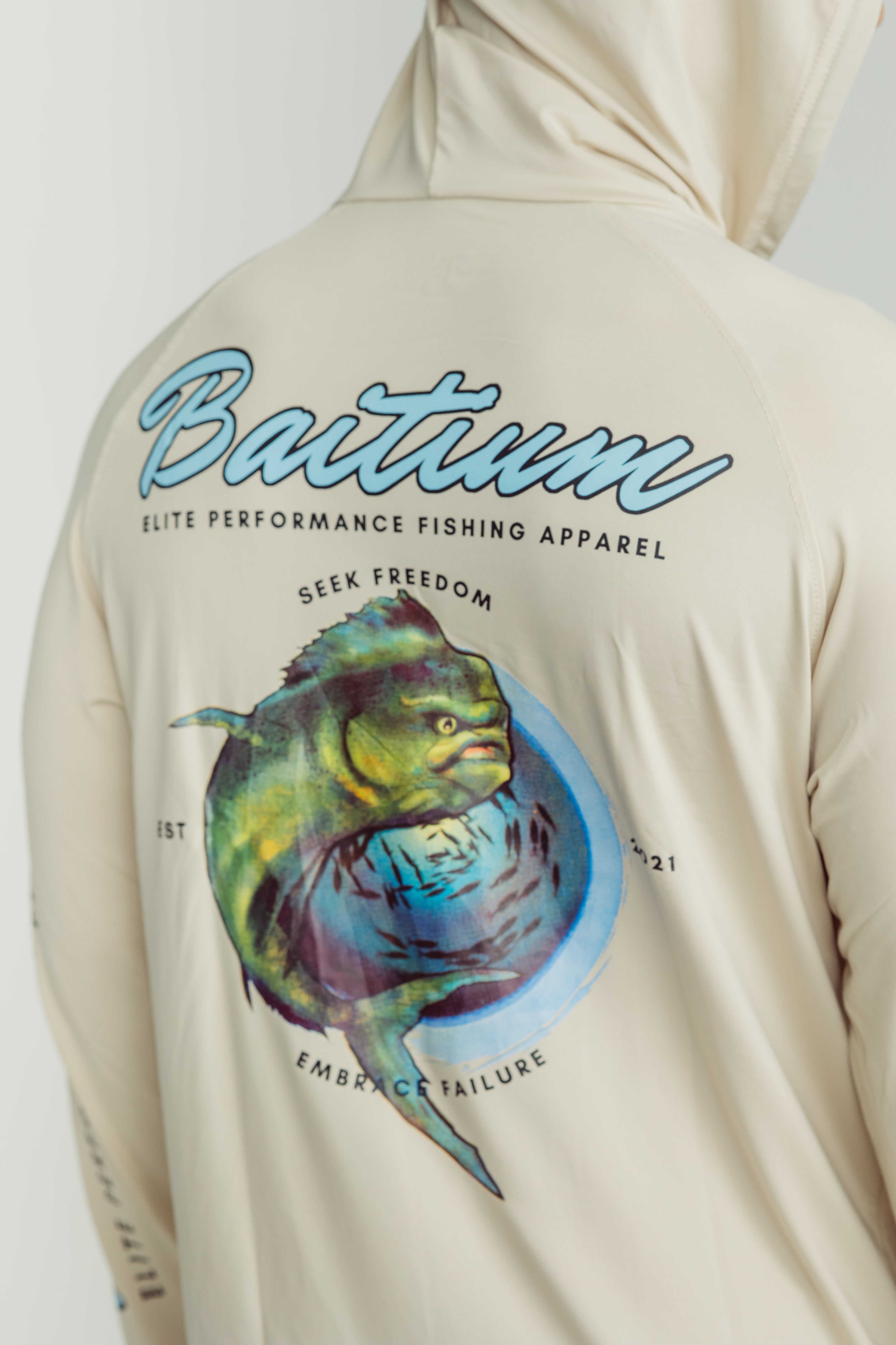 Baitium Hooded Fishing Shirt: Stylish Protection for Anglers - Sea Life Design hooded fishing shirt